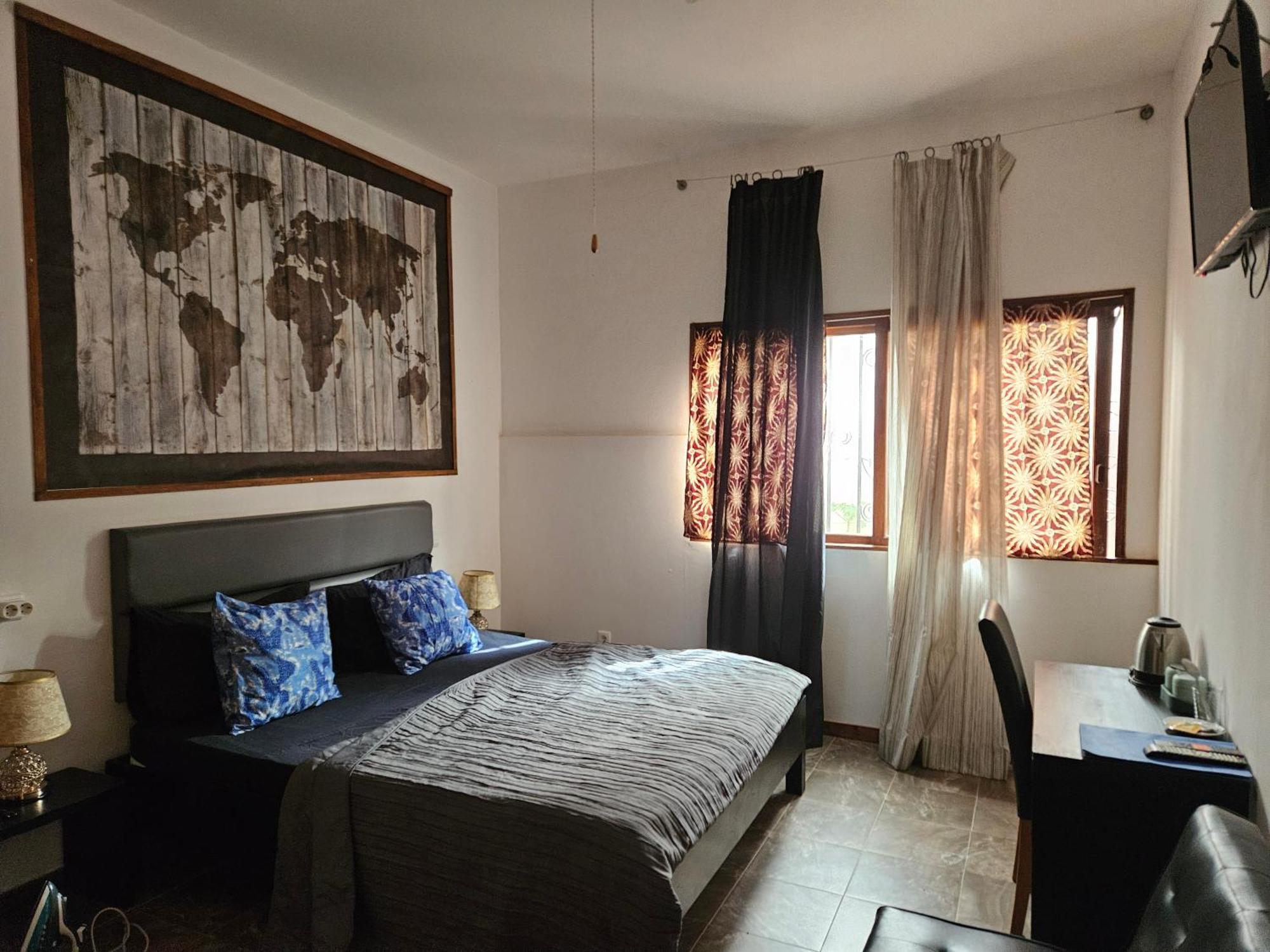סנטה מריה Blue Eagle Guesthouse - Casa De Hospedes מראה חיצוני תמונה